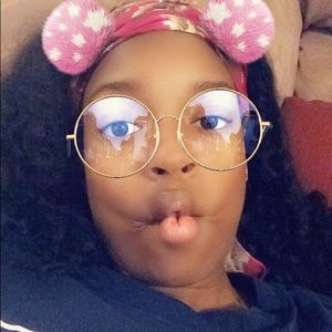 Meet your Posher, Iman